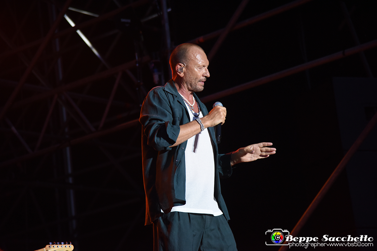 VBS_0797 - Concerto Biagio Antonacci - Palco Centrale Tour 2023.jpg